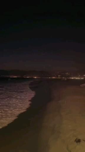 Night Beach Live Wallpaper [Video] | Ocean at night, Relaxing videos aesthetic night, Beach at night Beach Relaxing Pictures, Beach At Night Aesthetic Wallpaper, Beach Night Wallpaper, Sea In Night, Relaxing Wallpaper Aesthetic, Thunder Aesthetic Video, Beach In Night, Night Beach Wallpaper, Night Ocean Aesthetic