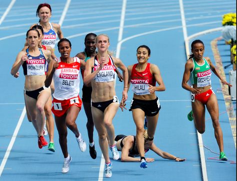 olympic runners Paula Radcliffe, Olympic Runners, Allyson Felix, How To Defend Yourself, Track Meet, Usa Olympics, Leo Valdez, Marathon Runners, Love Fitness