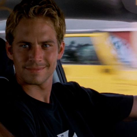 Paul Walker Fast And Furious 1, Paul Walker Icons, Brian O Conner Icon, Brian O'conner Aesthetic, 2fast 2 Furious, Paul Walker Icon, Brian Fast And Furious, Paul Walker Aesthetic, Brian O'conner