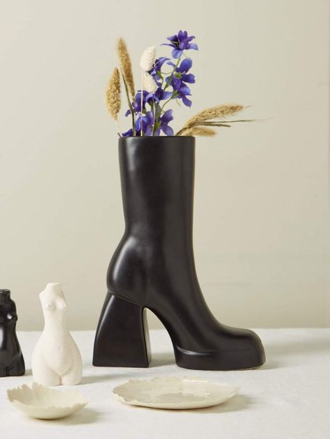 Essen, Boot Vase, Earthenware Vase, Statement Vase, Anissa Kermiche, Vase Noir, Vase Black, Funky Decor, Black Vase