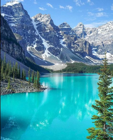 Glacial Lake Louise, Alberta, Canada World Most Beautiful Place, Scenic Pictures, Moraine Lake, Scenic Photos, Lake Louise, Beautiful Places Nature, Banff National Park, Most Beautiful Cities, Beautiful Scenery Nature