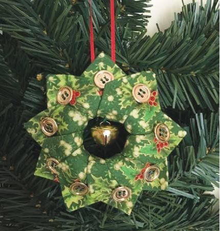 Cut Loose Press Holiday Tree Wreath Ornament Pattern Patchwork, Wreath Ornament, Christmas Quilt Patterns, Tree Wreath, Quilted Christmas Ornaments, Fabric Wreath, Quilted Ornaments, Ornament Pattern, Fabric Christmas Ornaments