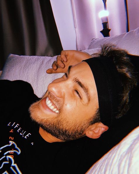 🔥IN BED WITH CODY💥 Cody Christian Teen Wolf, Christian Actors, Teen Wolf Scenes, Charlie Carver, Theo Raeken, 00s Nostalgia, Dylan Sprayberry, Teen Wolf Funny, Teen Wolf Mtv
