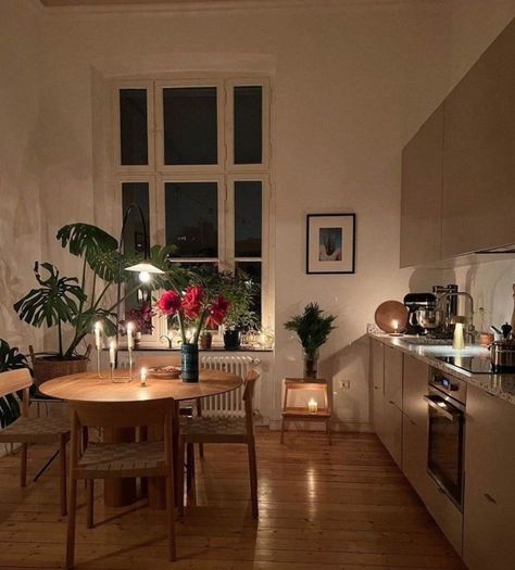 candle lit dinners Home Decor Design Styles, German Apartment Aesthetic, Home Maker Aesthetic, Warm Minimalism Interior, Scandinavian Japanese Interior, Indie Kitchen, Cool Dining Rooms, Scandi Dining Table, European Apartment