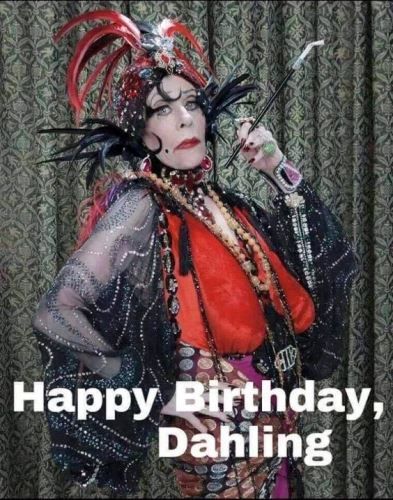 Happy birthday memes for her girlfriend. Funny birthday meme for her,girlfriend,sister,daughter,cousin female,female friend.Hilarious memes for bday. Happy Birthday For Her, Happy Sisters, Funny Birthday Meme, Birthday Quotes For Him, Happy Birthday Quotes Funny, Carol Burnett, Happy Birthday Meme, Happy Birthday Quotes For Friends, Happy Birthday Pictures