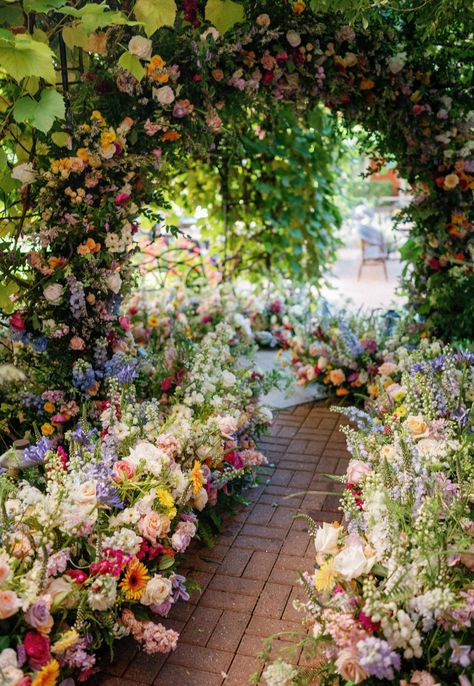AG FLORAL  Lush floral garden wedding filled with vibrant flowers. Inspiration for colorful wedding flowers. Colorful cottage flower garden wedding aesthetic English Country Garden Wedding Flowers, Hidden Garden Wedding, August Garden Wedding, Garden Wedding Floral Arrangements, Gazebo Floral Wedding, Aesthetic Garden Wedding, Flower Grandma Wedding, Elevated Garden Party Wedding, Flower Meadow Wedding