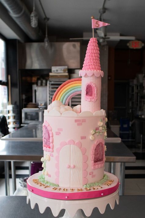 2 Tier Castle Cake, Princess Cake Castle, Princess Tower Cake, Cake Castle Princess, One Tier Princess Cake, Peppa Pig Princess Cake, Princess Cake Decoration, Princess Ice Cream Cake, Two Tier Princess Cake