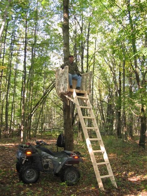 20 Free DIY Deer Stand Plans and Ideas Perfect for Hunting Season Diy Deer Stand, Homemade Tree Stand, Tree Stand Hunting, Deer Blind Plans, Deer Hunting Stands, Deer Stand Plans, Deer Feeders, Hunting Stands, Deer Blind