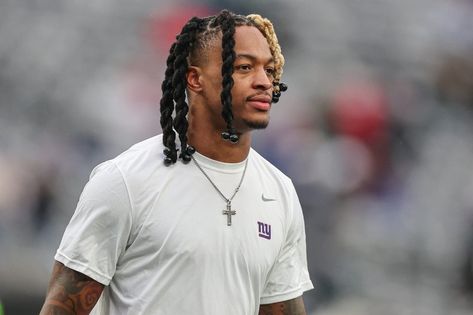 New York Giants safety Xavier McKinney returned to practice on Thursday for the first time since he sustained fractured fingers Cabo San Lucas, Indianapolis Colts, New York Giants, Xavier Mckinney, Nfl Draft, Lower Body, Left Hand, Sports News, First Time