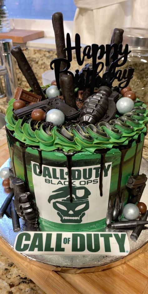 Birthday Cake Call Of Duty, Cod Birthday Cake, Call Duty Cake, Whats 9+10 21 21st Birthday Cake, Call Of Duty Ghost Birthday Party, Cod Cake Design, Cod Birthday Party Call Of Duty, Call Of Duty Food Ideas, Call Of Duty Themed Birthday Party