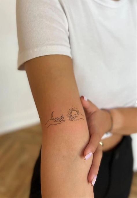 The Epitome Of Feminity: 30 Stunning Small Tattoo Ideas Fine Line Women Tattoo, Fine Line Minimalist Tattoo, Small Thigh Tattoos, Tato Salib, Tiny Tattoos For Women, Unique Small Tattoo, Simple Tattoos For Women, Small Pretty Tattoos, Petite Tattoos