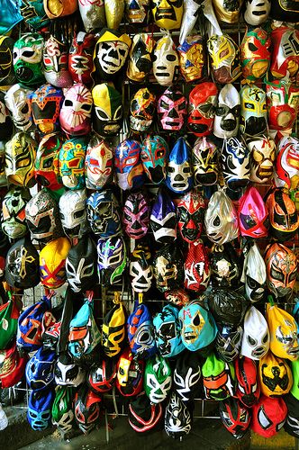 Lucha libre. That's a lot of unmasked luchadores wandering around México... Mexican Art, Luchador Masks, Mexican Wrestler, Luchador Mask, Blue Demon, Lucha Underground, Mexican Culture, Arte Popular, Mexican Style