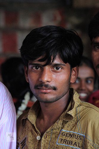 Young Indian Hindu man queuing to enter Shiva shrine, Madurai, India Indian Faces Photography, Indian People Reference, How To Draw Indian People, Indian Men Portrait, Indian Portrait Reference, Indian Men Photography, Portrait Reference Indian, Indian Face Reference, Indian Facial Features