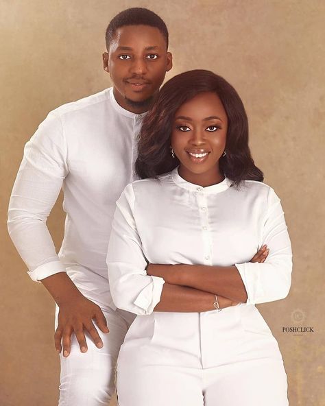 Couples African Outfits, Marriage Inspiration, Adventurous Life, Pre Wedding Photoshoot Outfit, Latest African Men Fashion, Pre Wedding Shoot Ideas, Engagement Pictures Poses, Pre Wedding Poses, Cute Couple Outfits