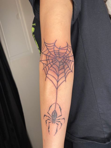 Spider With Spider Web Tattoo, Spider Leg Tattoos Women, Spider Web Heart Knee Tattoo, Love Heart Spider Web Tattoo, Female Spider Tattoo, Spiderweb Forearm Tattoo, Spider Web Heart Tattoo Elbow, Heart Web Spider Tattoo, Heart Spider Web Elbow Tattoo