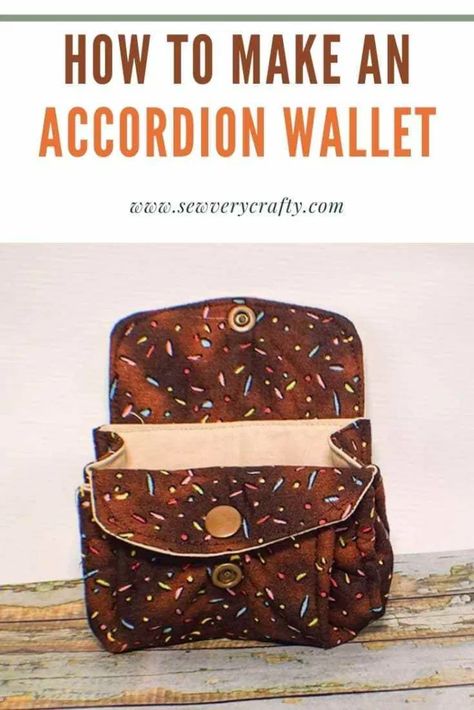 How to Make an Accordion Wallet - Sew Very Crafty Tela, Couture, Diy Accordion Wallet, Small Wallet Pattern, Wallet Sewing Pattern, Sew Wallet, Accordion Wallet, Fall Crochet Patterns, Kam Snaps