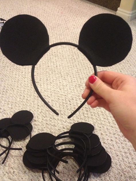 Minnie Mouse Ears Diy, Mickey Mouse Headband, Mickey Mouse Birthday Theme, Mickey First Birthday, Mickey Mouse Themed Birthday Party, Minnie Mouse Birthday Party Decorations, Mouse Headband, Minnie And Mickey Mouse, Mickey Mouse Clubhouse Birthday Party