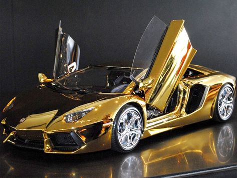 Video: Golden and gem-covered Lamborghini is the world's most expensive car | The Independent | The Independent Model Poster, Gold Lamborghini, Wallpaper Hippie, Carros Lamborghini, Mobil Futuristik, Lamborghini Aventador Lp700 4, Lamborghini Aventador Lp700, Aventador Lamborghini, Lamborghini Lamborghini