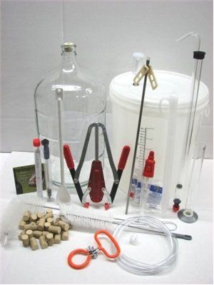 Thinking about some fine homemade wine, but wondering how it's done? Take a look at our comprehensive guide and find out how you can make a great bottle. Wine Corker, Making Wine At Home, Wine Making Kits, Wine Making Process, Making Wine, Wine Making Equipment, Homemade Wine, Wine Baskets, Wine Delivery