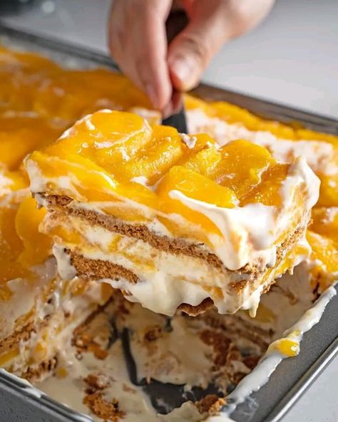 Mango Float Recipe Filipino Desserts, Graham Recipe, Graham Cake, Summer Desserts Easy, Mango Float, Mango Desserts, Desserts Summer, Float Recipes, Filipino Food Dessert