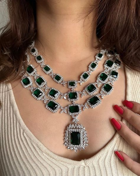 Three Layer Emerald Green Faux Diamond High Quality Necklace Set Indian Bridal Wedding Jewellery American Diamond Multilayered Cz Zircon - Etsy Bridal Wedding Jewellery, Bridal Necklace Designs, Fancy Jewelry Necklace, Pretty Jewelry Necklaces, Necklace Set Indian, Expensive Jewelry Luxury, Fancy Jewellery Designs, Diy Jewelry Unique, Jewelry Accessories Ideas