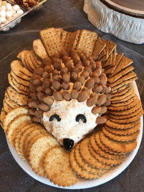 Hedgehog Cheeseball, Dish To Pass, Woodland Creatures Baby Shower, Hedgehog Birthday, Decorações Com Comidas, Amazing Food Decoration, Baby Boy 1st Birthday Party, A Hedgehog, Baby Shower Woodland Theme