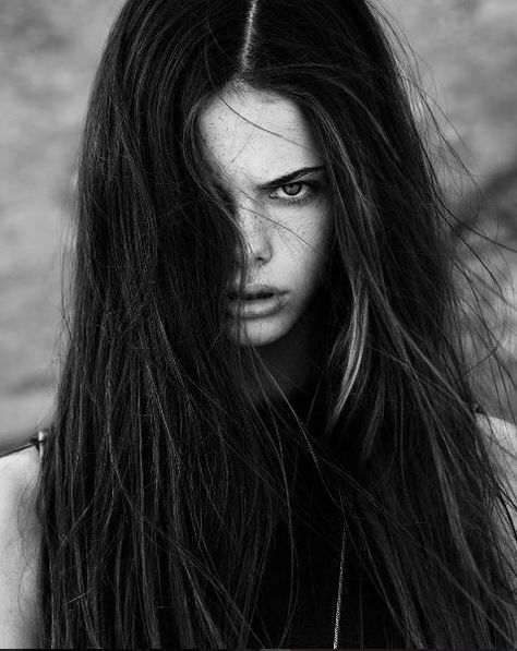 Meika Woollard Angry Photos, Meika Woollard, Anger Photography, Deep Photos, Angry Women, Expressions Photography, Angry Girl, Model Sketch, Beauty Shots