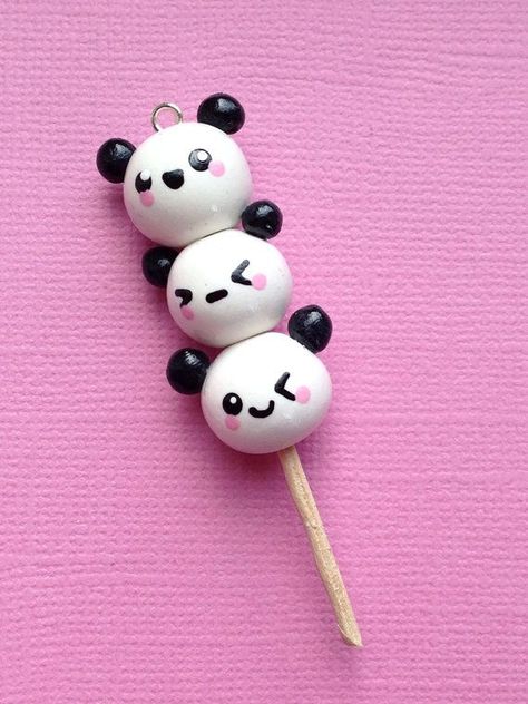 Panda^°^ Cute Small Clay Ideas, Cute Polymer Clay Kawaii, Panda Polymer Clay, Polymer Clay Panda, Kawaii Clay Charms, Cute Clay Charms, Clay Panda, ميدالية مفاتيح, Fimo Kawaii