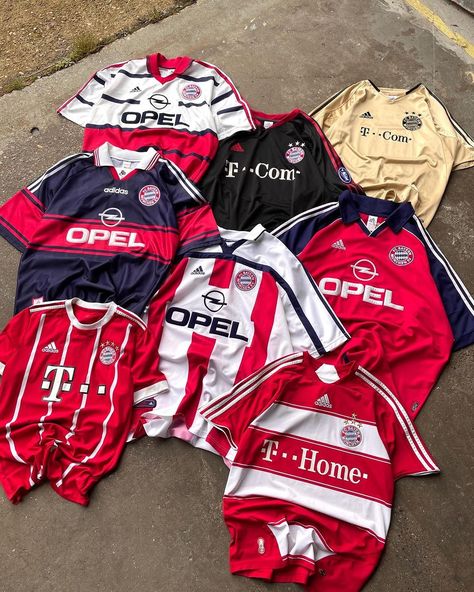 If you're looking for a FC Bayern retro shirt, you might want to check official club stores, online retailers, or auction sites for vintage or replica jerseys. Keep an eye on trusted sources to ensure authenticity. Bayern, Cycling Jersey Outfit, Football Jersey Vintage, Retro Jersey Football, Bayern Jersey, Retro Football Jersey, Vintage Football Jersey, Jersey Retro, Retro Jersey