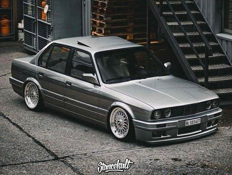 BME E30 Sedan Bmw E30 Sedan, Bmw E30 Stance, Bmw Company, Bmw E28, Bmw E21, Bmw 325, Cars Videos, Bmw E30 M3, Dream Cars Bmw