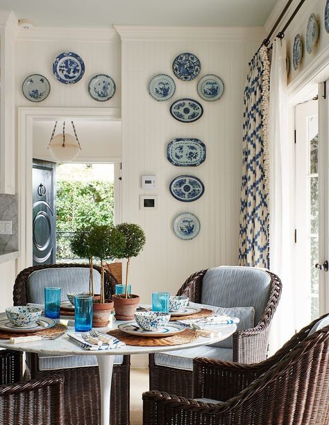 Los Angeles, Decorating With Blue And White, Decorating With Blue, Mark Sikes, Blue And White Home, Hollywood Hills Homes, Mark D Sikes, Wicker Dining Chairs, White Home