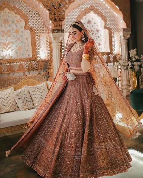 Unique Indian Bridal Lehenga, Bridal Lehnga Unique, Bridal Lehenga Unique, Reception Lehenga Bridal, Zuhair Murad Wedding Dresses, Lehenga Colours, Unique Bridal Lehenga, Unique Lehenga Designs, Marriage Lehenga