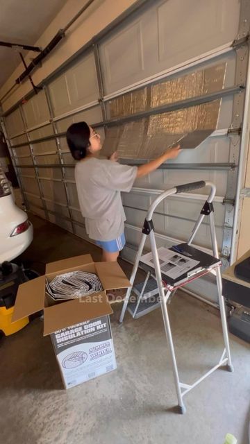 Adriana | Latina Woodworker & DIY Mom 🇲🇽 on Instagram: "Insulating your garage doors is a quick and affordable DIY anyone can do! My garage is an oven and buying insulated garage doors is not in the budget so I bought 2 garage door insulation kits and 3 rolls of reflectix to insulate my 2 garage doors. I spent about $180 and don’t regret taking the time to do this! 😊 Is my garage still hot? Yes. Cuz #texas. 😆 But it’s definitely not as hot as it was before. And the nice thing about these pan Insulate Garage Door Diy, Garage Door Skins Diy, How To Paint Garage Door, Magnetic Garage Door Panels, Garage Window Coverings Ideas, Inside Garage Door, Insulated Garage Doors, Diy Garage Door Makeover, Diy Garage Door Insulation