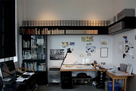 steven holl architects studio visit designboom Steven Holl, Le Corbusier, Architect Studio, Paper Portrait, Architects Studio, Architect Student, Lebbeus Woods, Expensive Decor, Architect Logo