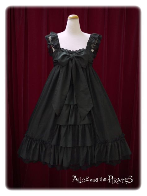 Kawaii, Gothic Baby Doll Dress, Grunge Babydoll Dress, Babydoll Goth, Babydoll Outfit, Dollcore Outfits, Black Babydoll Dress, Alice And The Pirates, Japanese Dress