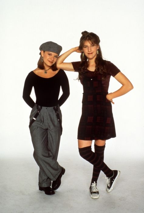 The 11 Most '90s Fashion Moments On 'Blossom' Could Still Be Cool Today — PHOTOS 90s Dress Style, Dress Like The 90s, Decades Day Outfits, 90s Wear, 1990 Style, 90’s Outfits, 90s Costume, 90s Fashion Women, 90s Inspired Outfits