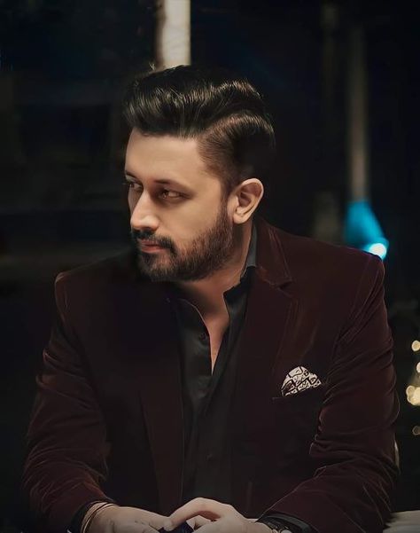 Dubai is soon to become the backdrop for a celebration of musical brilliance with the rekindling of a beautiful partnership, when artist extraordinaire Atif Aslam and Dubai’s own pioneering Firdaus Orchestra makes their grand return to the Coca-Cola Arena stage on 2nd March, 2024 for the second edition of this unique hallmark event. Atif’s most popular numbers and soulful melodies like ‘Jeena Jeena’, Rafta Rafta’, ‘Dil Diyan Gallan’ and many more will be accompanied by the symphonic br... Abu Dhabi, Abida Parveen, Arena Stage, Atif Aslam, Stylish Suit, Feeling Pictures, Lifestyle Art, Smile Girl, Hit Songs