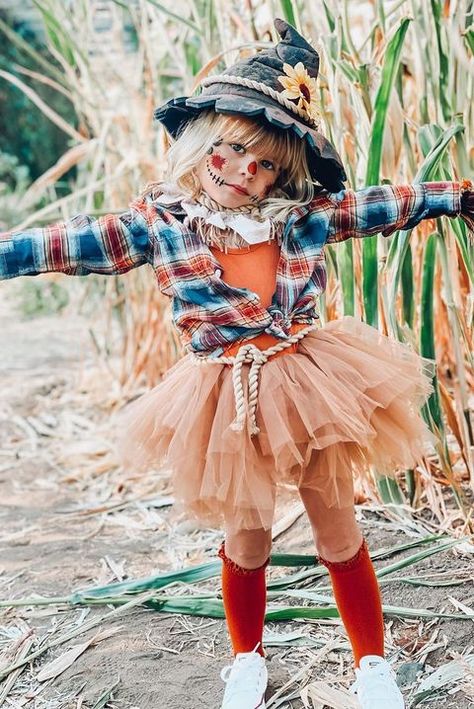 Disfarces Halloween, Carnaval Diy, Veselý Halloween, Diy Scarecrow Costume, Kostuum Halloween, Diy Scarecrow, Halloween Kids Costumes Girls, Scarecrow Costume, Kids Costumes Girls