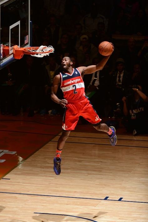 John Wall Basketball Decal, Poses Dynamiques, Best Dunks, Dunk Contest, John Wall, Adidas Crazy, Nba Pictures, Basketball Photography, Nba Legends