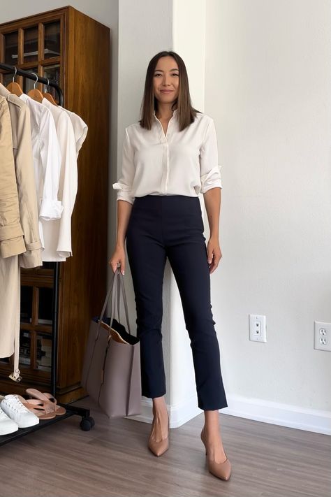 Packing for a Summer Business Trip: Tips + 8 Outfit ideas - LIFE WITH JAZZ Life With Jazz, Business Professional Dress, Business Casual Outfits For Work, Casual Professional, Office Casual Outfit, Womens Black Blazer, Black Trouser, Office Outfits Women, Grown Women