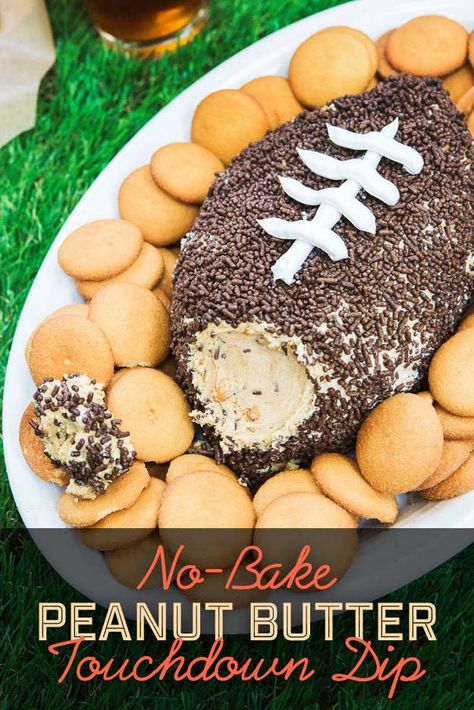 Football Desserts, Super Bowl Essen, Football Party Foods, Peanut Butter Dip, Dessert Dip, Bowl Party Food, No Bake Peanut Butter, Football Snacks, Cook Dinner