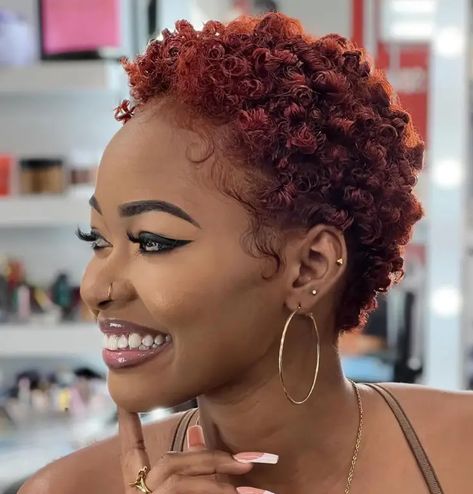 Top 35 Short Hairstyles for Black Women in 2024 - Trendy Cuts & Styles - divagaze.com Natural Curls Black, Rihanna Short Hair, Natural Afro Hair, Short Hairstyles For Black Women, Black Women Short Hairstyles, Short Natural Haircuts, Cute Natural Hairstyles, Natural Afro, Tapered Natural Hair