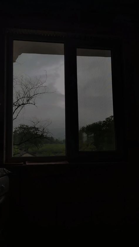 #rain #cloud #pinterest #dark #weather #windows #rainyday #coffee Weather Wallpaper, Wind Pictures, Rain And Coffee, Rainy Window, Rain Window, Dark Weather, Rain Pictures, Foggy Weather, Rainy Day Aesthetic