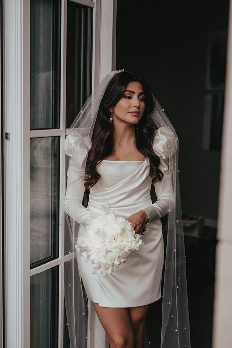 Elegant Wedding Dress With Sleeves, Ayda Hadi, Christian Dresses, Dresses With Veil, Veil Designs, Civil Dress, Wedding Christian, Wedding Dresses 2024, Short Wedding Gowns