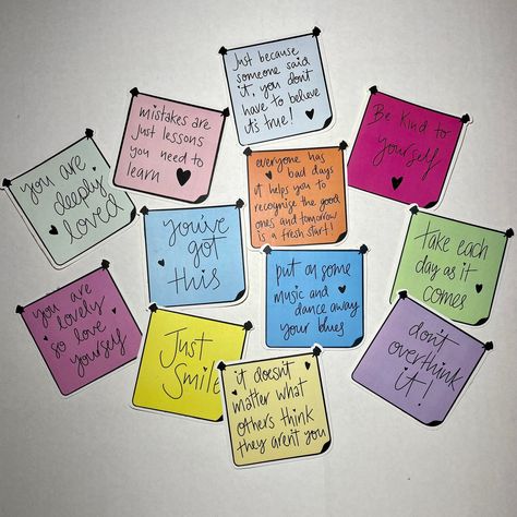 Cute Notes To Give To Your Best Friend, Sticky Notes Cute Messages, Funny Notes To Friends, Things To Write In Sticky Notes, Post Its For Boyfriend, Cute Notes For Your Best Friends, Things To Write On A Sticky Note, Cute Notes To Leave Your Friend, Cute Things To Write On A Sticky Note