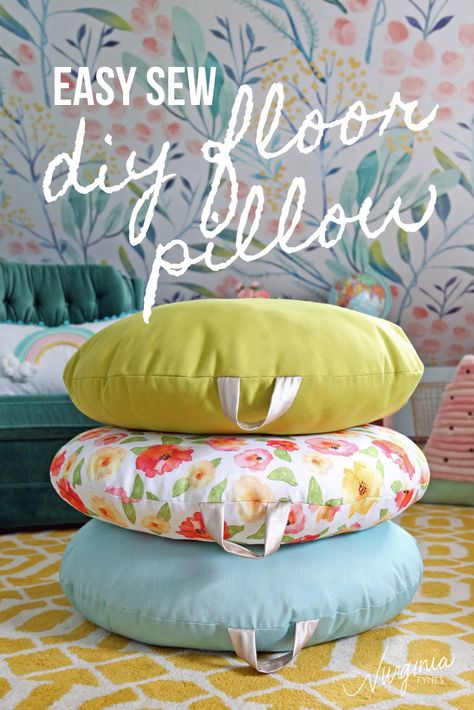 Diy Floor Pillow, Syprosjekter For Nybegynnere, Giant Floor Pillows, Diy Sy, Sewing Machine Projects, Pillow Tutorial, Costura Diy, Diy Flooring, Diy Pillows