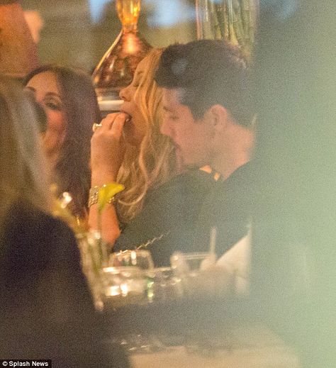 No more shedding for the wedding! Mariah Carey eats pizza with her backing dancer Bryan Tanaka late on Friday... as talks with ex James Packer break down Mariah Carey And Bryan Tanaka, Shedding For The Wedding, Shed Wedding, Bryan Tanaka, Eat Pizza, Mariah Carey, How To Slim Down, No More, Dancer