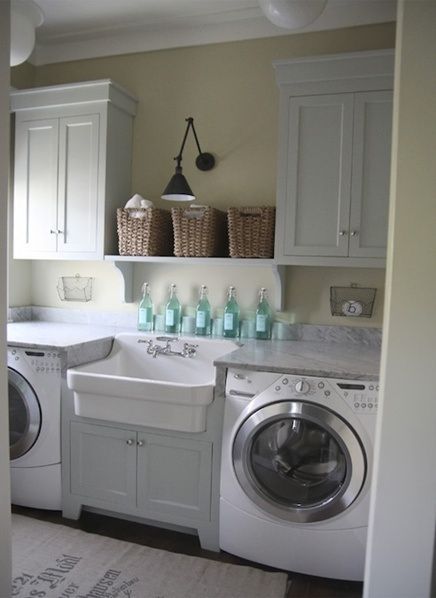 Love this sink!! #laundryroom White Laundry Rooms, Laundry Room/mud Room, Dream Laundry Room, White Laundry, Smart Tiles, Laundry Room Inspiration, Real Estat, غرفة ملابس, Laundry Mud Room