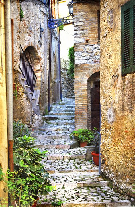 Amazingly charming view of old streets in Italian villages.  #Italy #Vacation #Travel #Tours #Streets #Italia #Europe Streets In Italy, Village Aesthetic, Streets Of Italy, Italian Streets, Italy Street, Italian Street, Village Photos, World Street, Italian Vacation