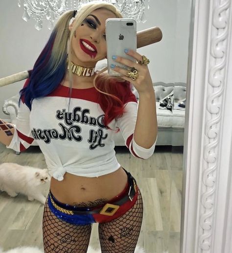 Costume Ideas For Women Halloween, Cool Costume Ideas, Cool Halloween Costume Ideas, Halloween Costume Ideas Women, Women Halloween Costume Ideas, Movie Character Halloween Costumes, Costume Ideas Women, Harley Quinn Disfraz, Halloween Costume Ideas For Women